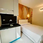 Rivers Retreat - Five Design Ferienhaus Lecco