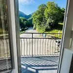 Rivers Retreat - Five Design Ferienhaus *