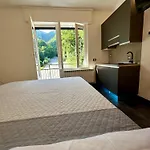 Rivers Retreat - Five Design Lecco