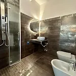 Rivers Retreat - Five Design