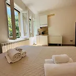Rivers Retreat - Five Design * Lecco