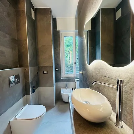 Rivers Retreat - Five Design